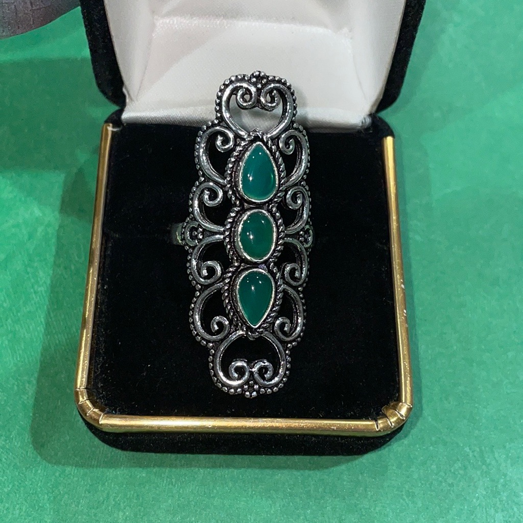 Green Chalcedon Ring